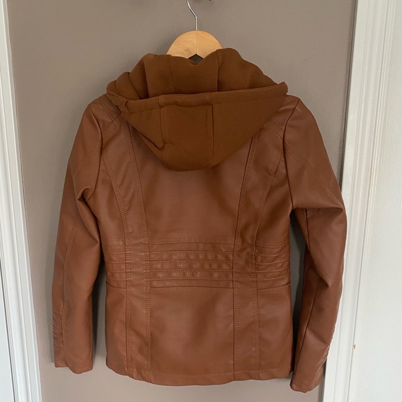Brown/tan faux leather jacket, size small - Picture 8 of 11